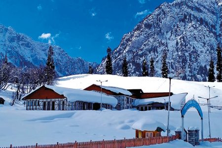 Sonamarg’s snowy slopes are where the new action is